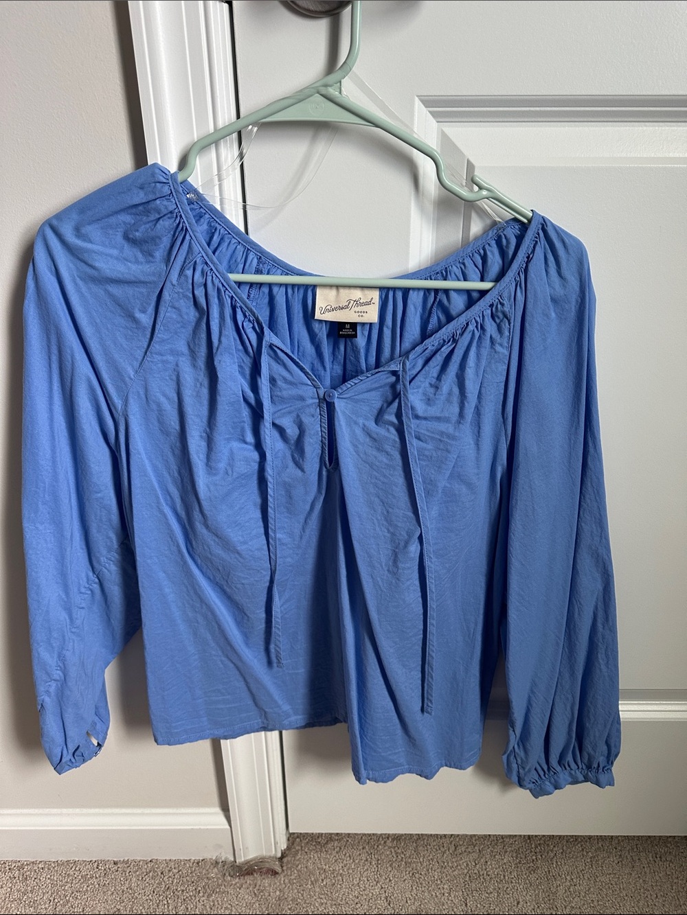 Universal Thread Blue Long Sleeve Boxy Blouse